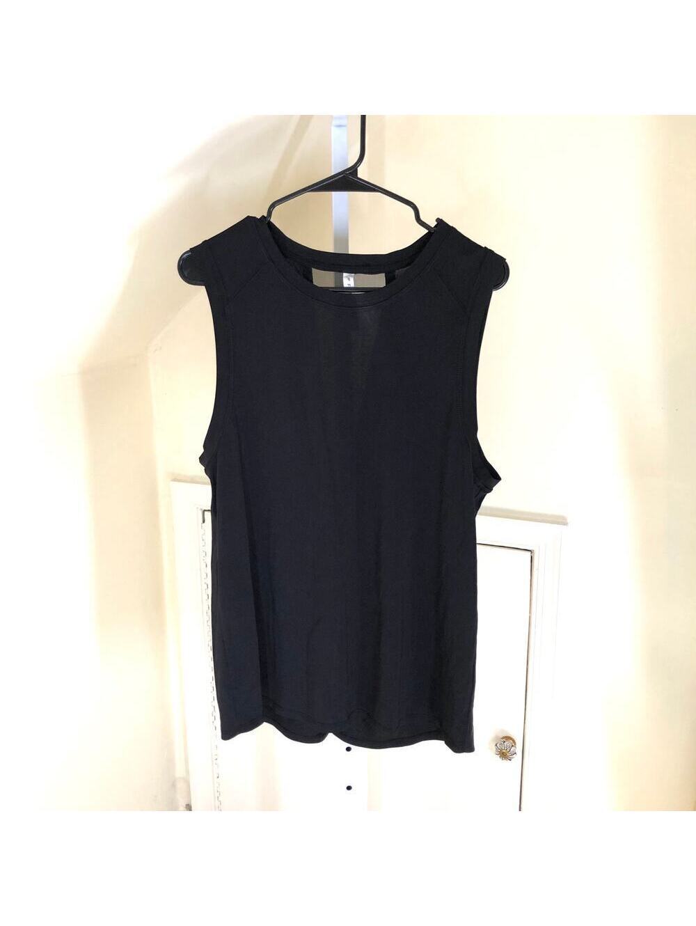 Fabletics EUC Women's Black Sleeveless Athletic Top Tank Top Size M